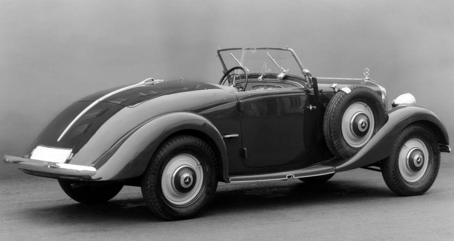  Mercedes-Benz 230n Roadster 1937 года  (фото 2 из 2)